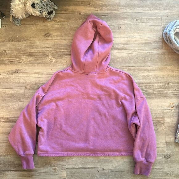 2 Crop Hoodies Calvin Klein and Under Armor sz XS/S Pink Grey - Picture 5 of 8